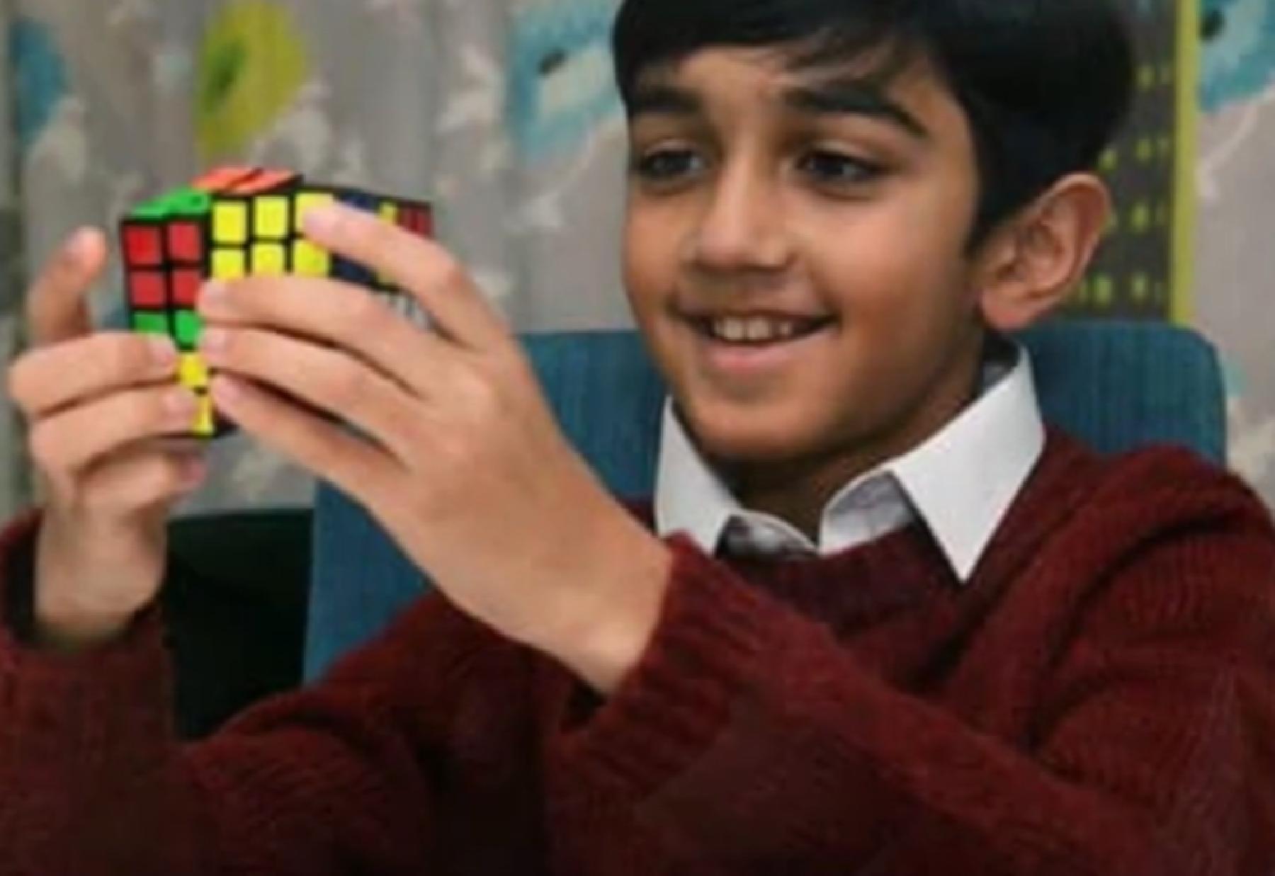 Jedanaestogodišnji dječak Jusuf Šah, prema Mensa IQ testiranju, najpametniji je čovijek na svijetu