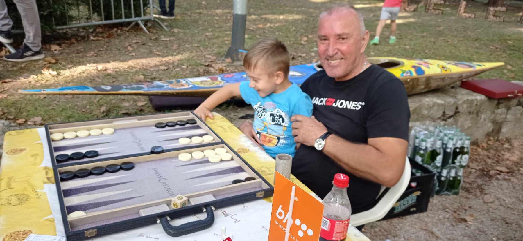 Emir Čavkić ,pobjednik Backgammon turnira:''Jesen na gelenderima'' Bihać 2023.