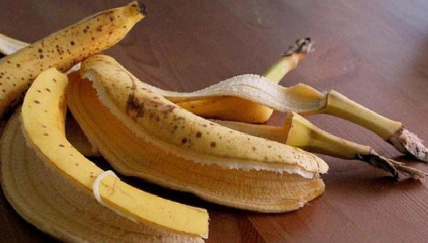 Koru od Banane stavite u frižider: Nakon 15 minuta, riješit ćete se problema koji vam uništava život!