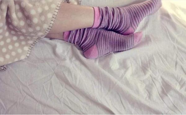 Da li je dobro spavati u čarapama: Stručnjak dao neočekivan odgovor