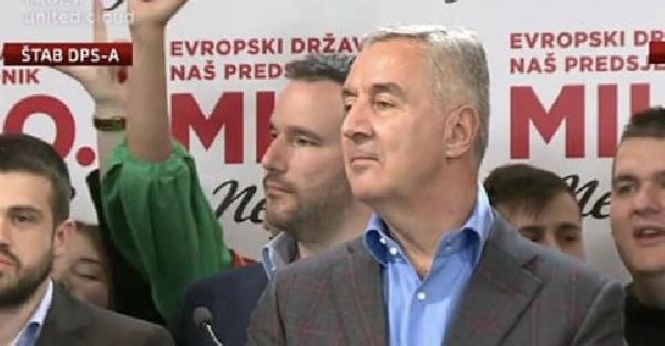 Đukanović se oglasio nakon poraza: Evo šta je poručio Milatoviću