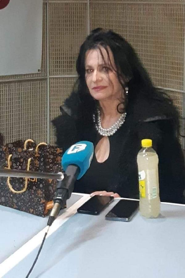 Nermina Adzovic Mustagrudic:''ČUJEŠ LI BRATE RIJEČI'''