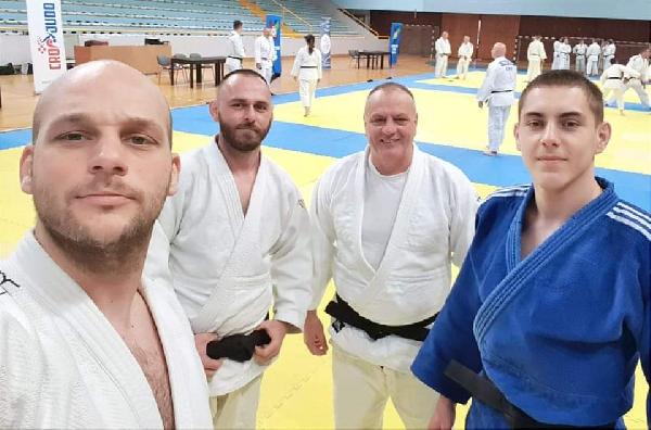 Članovi i treneri judo kluba Una, Fikret Bečić, Hadis Ramić i Kemal Mešić, danas su na međunarodnom kata seminaru u Rijeci